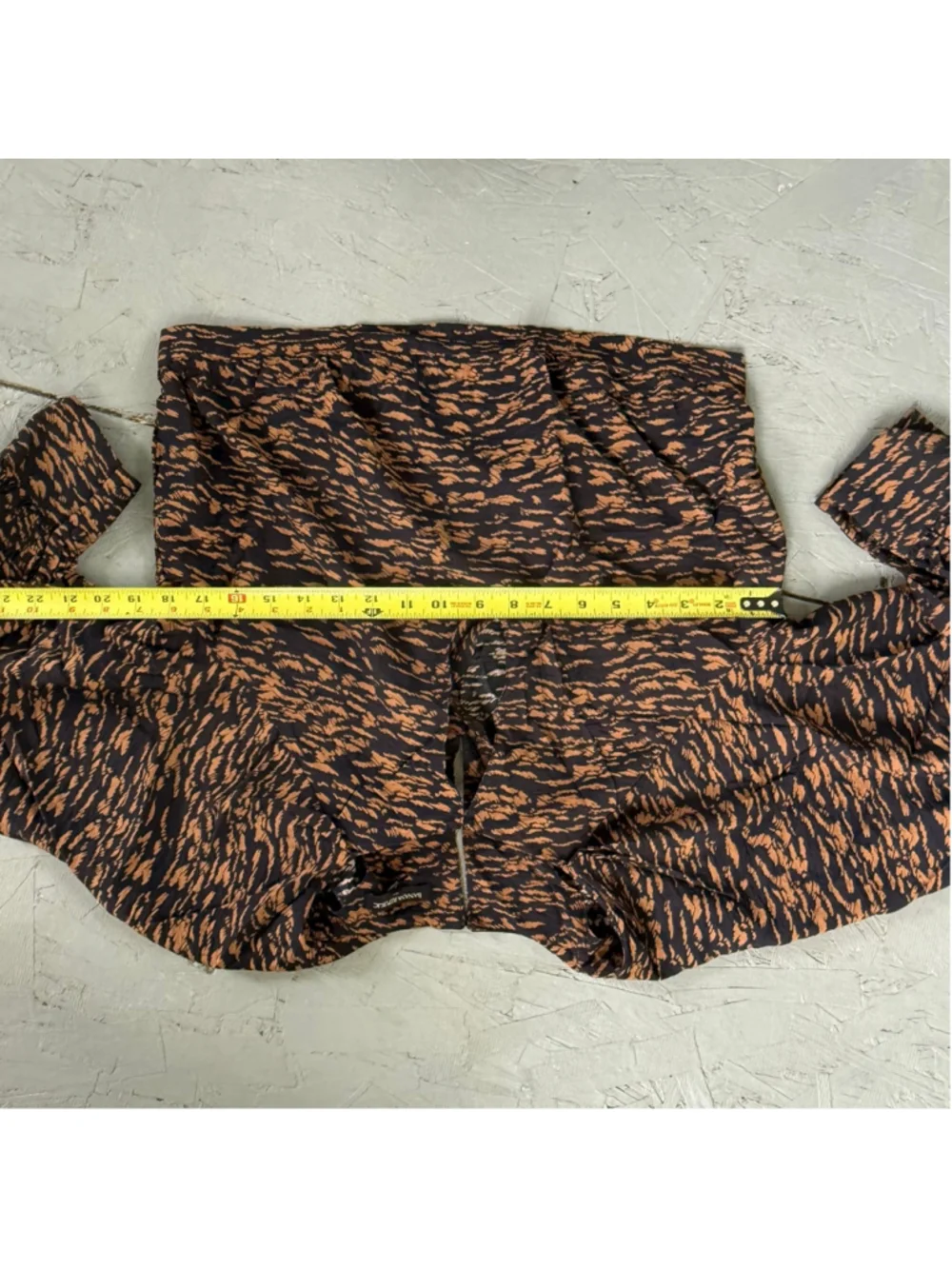 Banana Republic Tiger Print Balloon Sleeve Lightweight Blouse Crop Top L